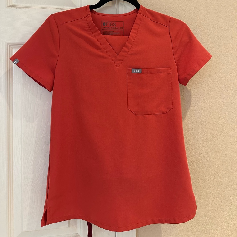 figs scrubs set